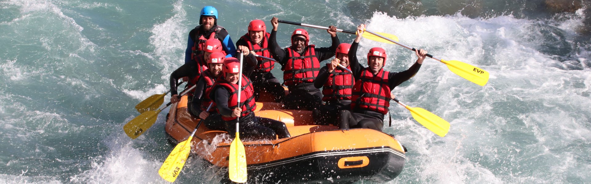 Team building dans les Alpes au printemps