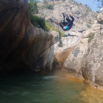Canyoning dans les Alpes du Sud avec Alpes idées séjours