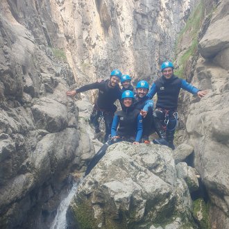 Canyoning dans les Alpes du Sud avec Alpes idées séjours