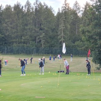 Journée de travail et initiation au golf