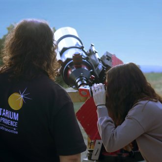 Observation des étoiles dans les Alpes du Sud 