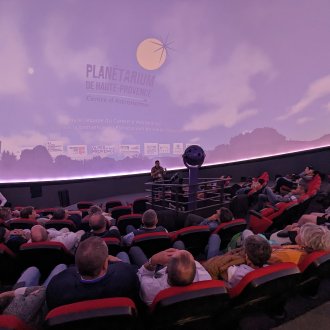 Observation des étoiles dans les Alpes du Sud 