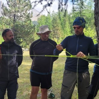 Stage Immersion Classique à la survie dans les Alpes du Sud