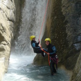 Canyoning dans les Alpes du Sud avec Alpes idées séjours